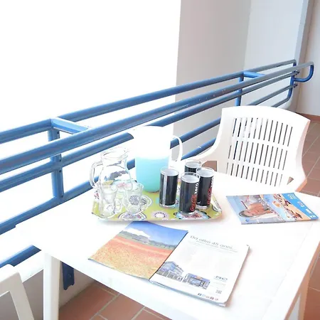 Comfortable Flat With Terrace 100m From The Μπιμπιόνε